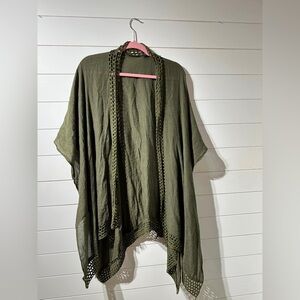 Dark green crochet detail Kimono